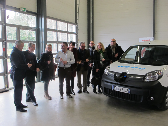 Remise officielle des clés du nouveau Renault Kangoo ZE (100% électrique)