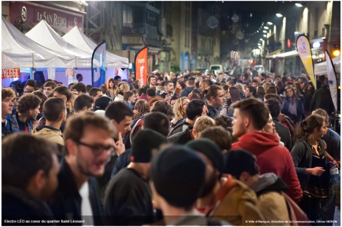 Affluence dans le Quartier St léonard