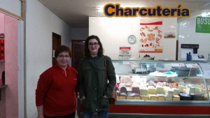 Marie est dans un supermarché