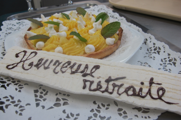 tarte au citron et éclats de meringues