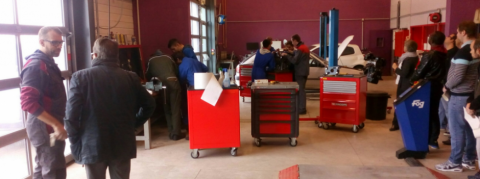 Visite des locaux et échanges avec des professionnels